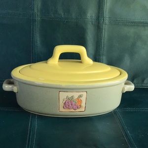 Nantucket Covered Dish Vintage Ceramic Baker